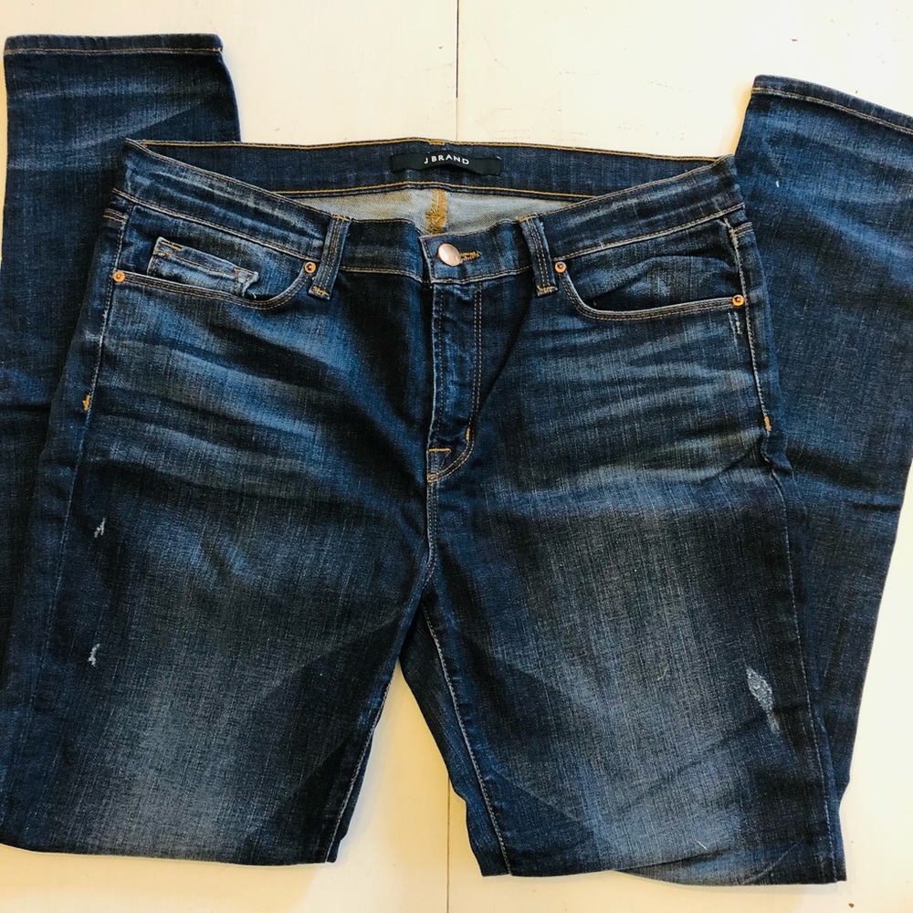 J Brand • skinny leg Heartbreaker jeans size 31